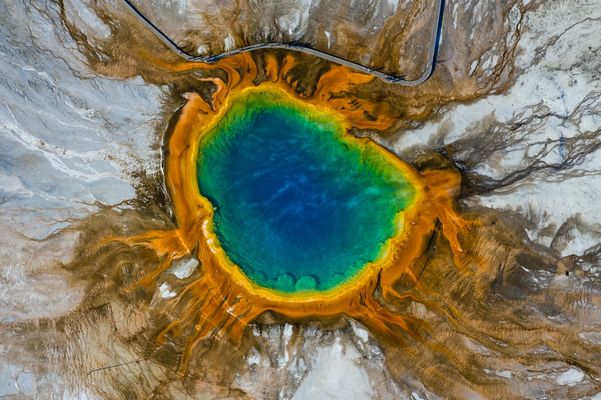 Image of Yellowstone National Park in United States