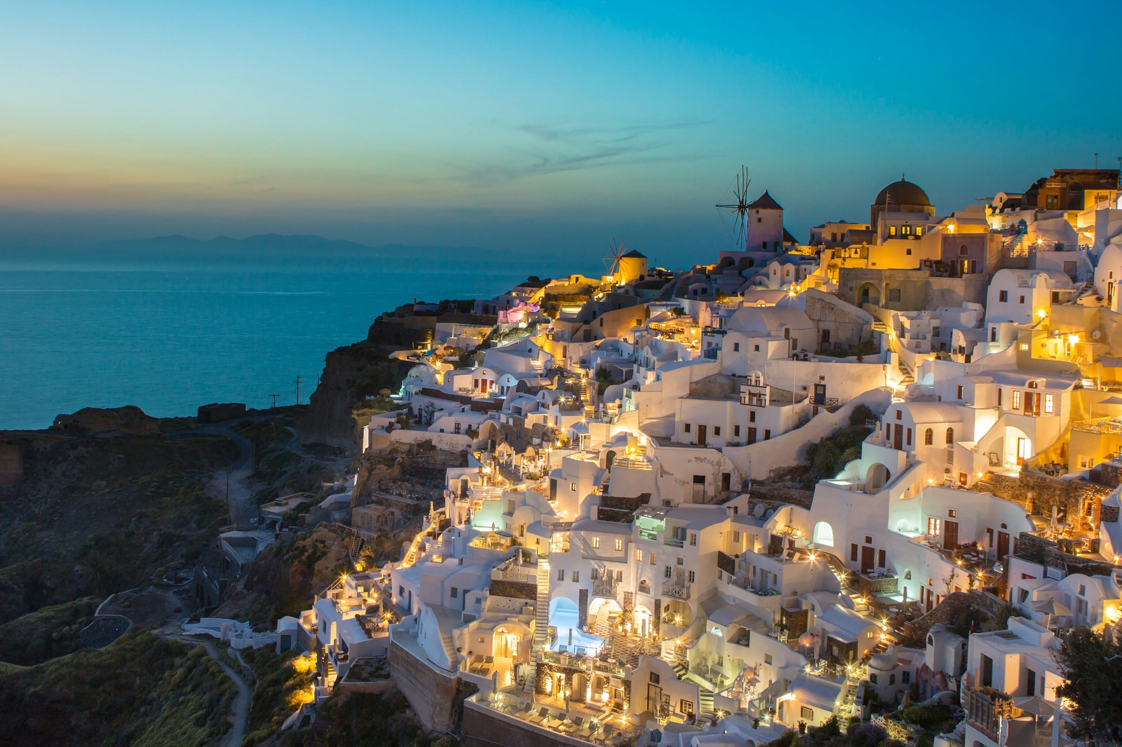 Oia at sunset. | Oia in Greece