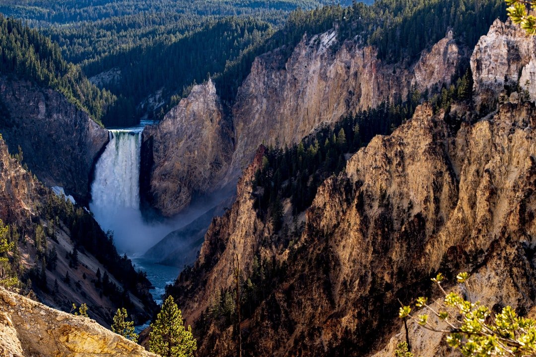 yellowstone waterfall | Yellowstone National Park in United States