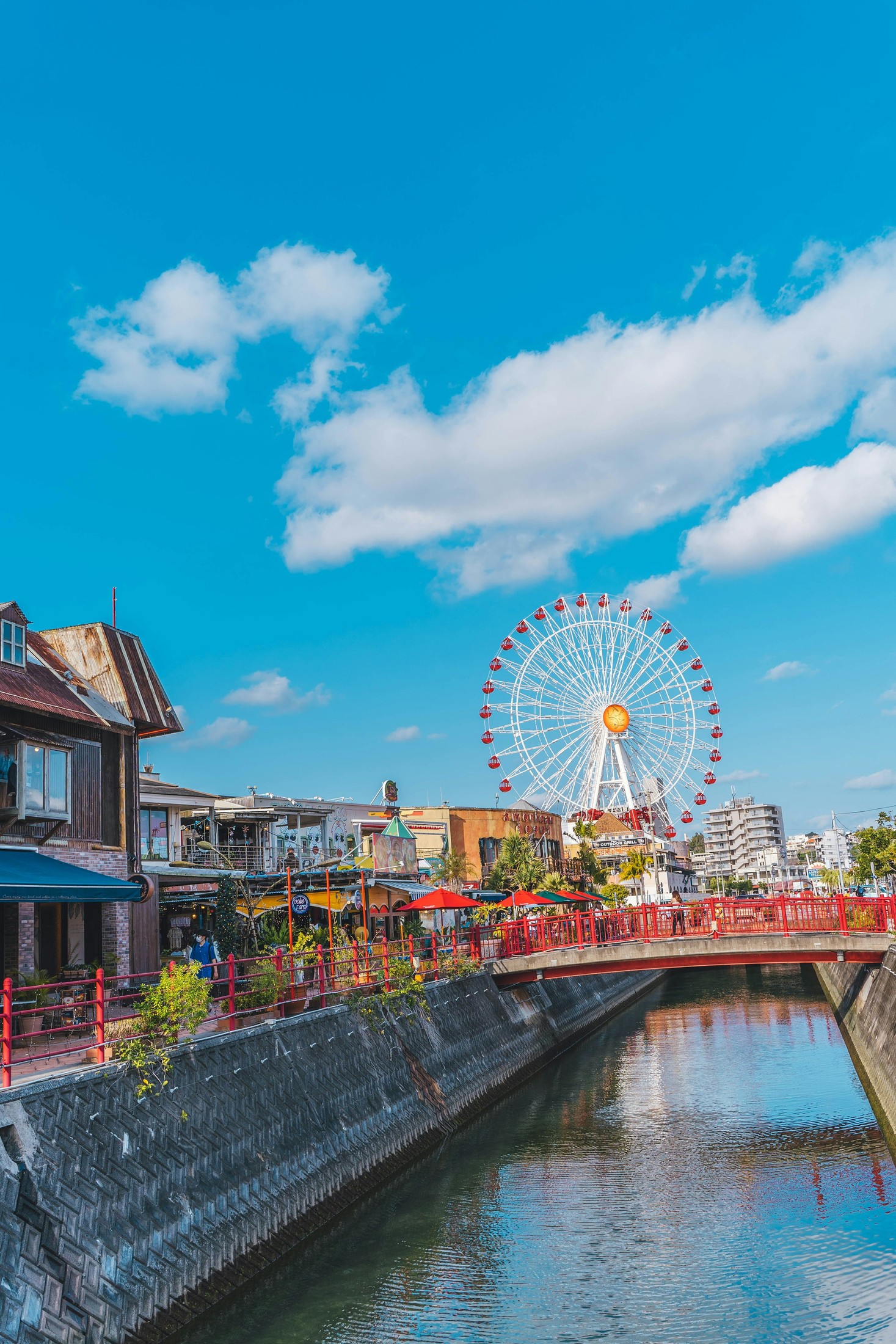 American Village in Okinawa, Japan. | Okinawa in Japan