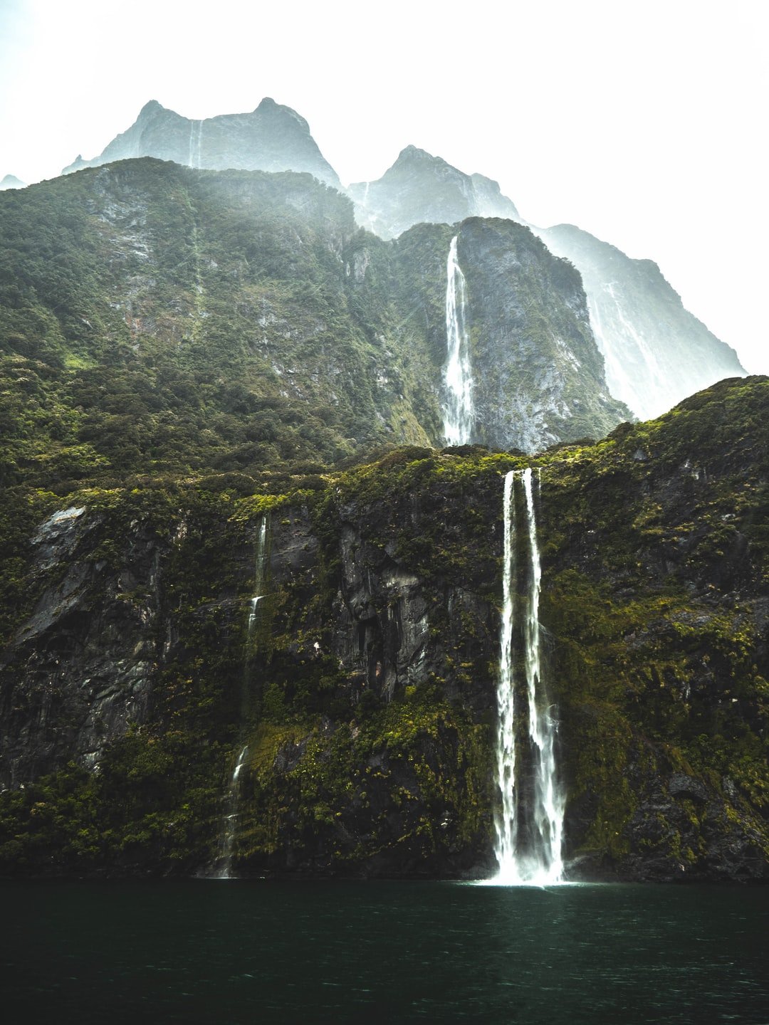 Image of Milford Sound in New Zealand
