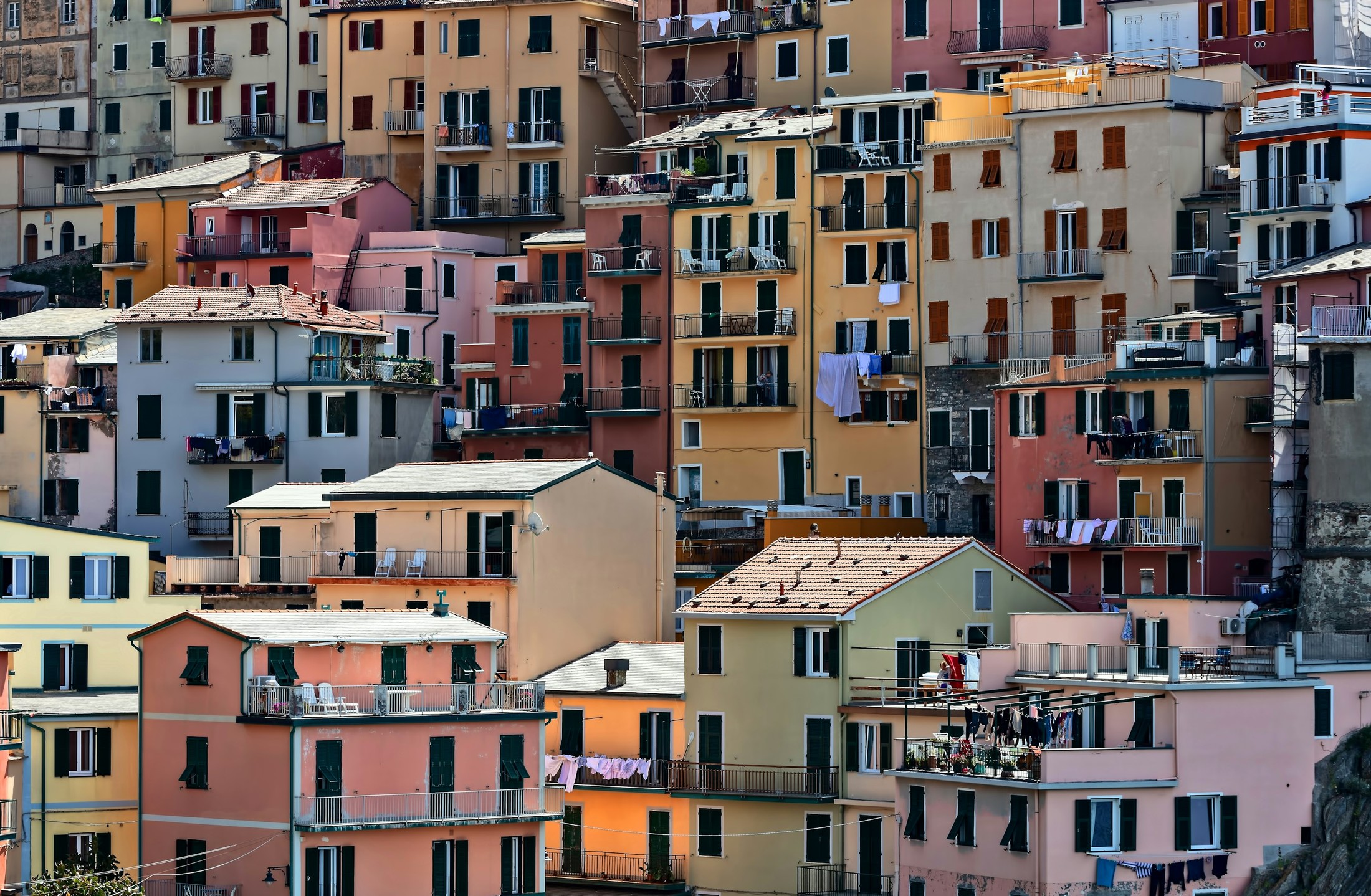Urban patterns | Manarola in Italy